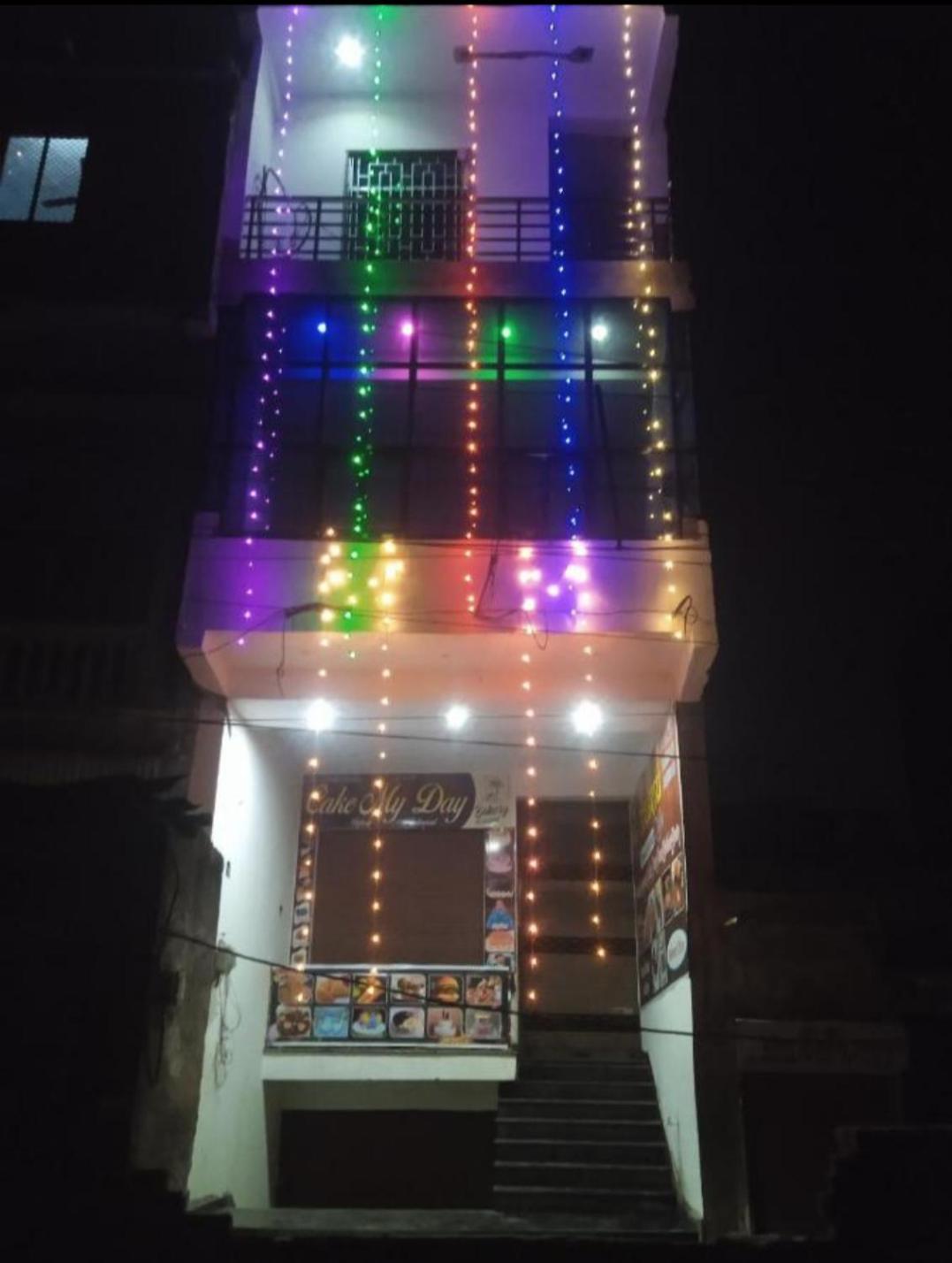 Aditya Paradise Aka Mountain Home Aka Avk Inn Tundla Luaran gambar
